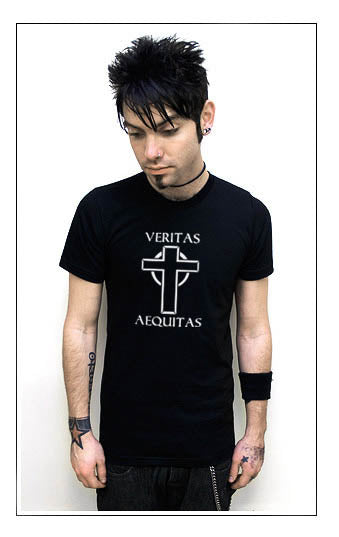 BOONDOCK SAINTS VERITAS AEQUITAS cross movie BW SHIRT