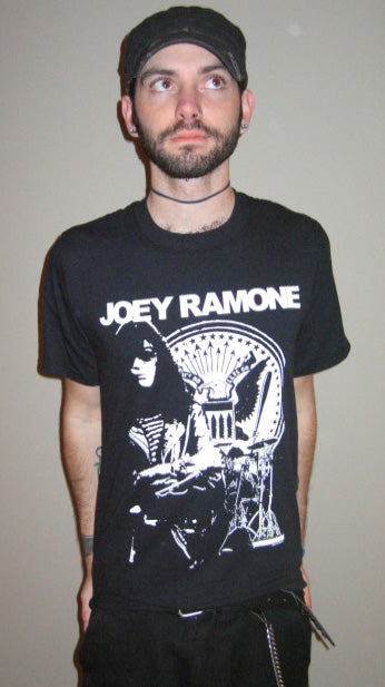 JOEY RAMONE punk rock ramones retro vintage BW SHIRT